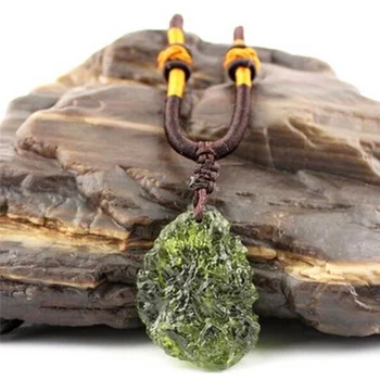 Looduslik Kristall Roheline Pärl Moldavite Meteoriit Mõju Klaas Kaelakee Ripats Kingitus Feng Shui Meditatsiooni Home Decor 1